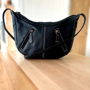 Chic Black Crossbody Bag